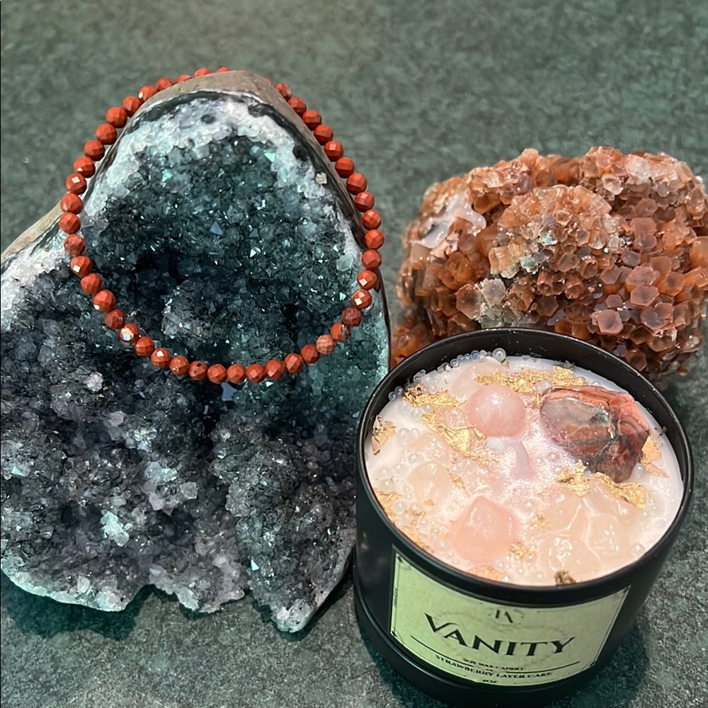 Red Jasper faceted 4mm